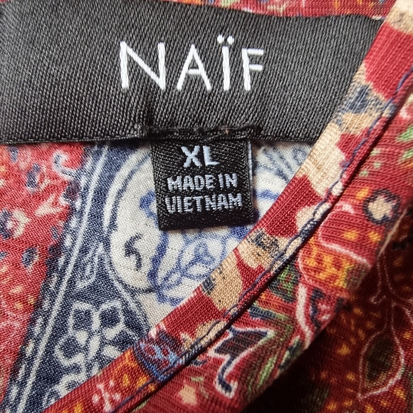 Naif Floral & Paisley Cold Shoulder Top - Picture 8 of 9